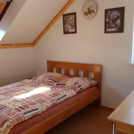 Family House žízníkov Habitación en casa particular *